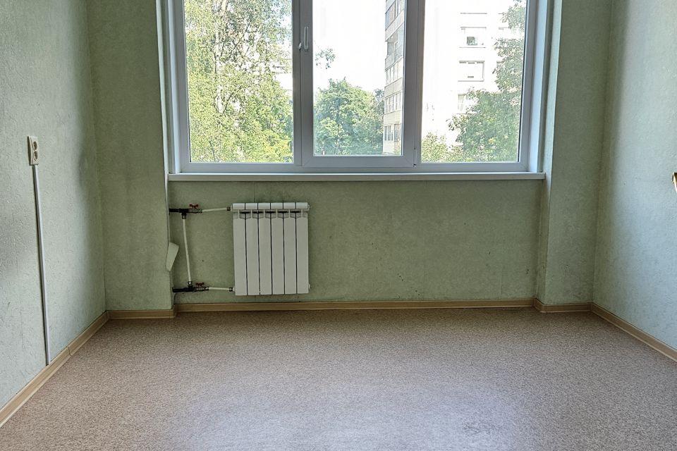 Продаётся комната в 2-комн. квартире, 10.2 м²
