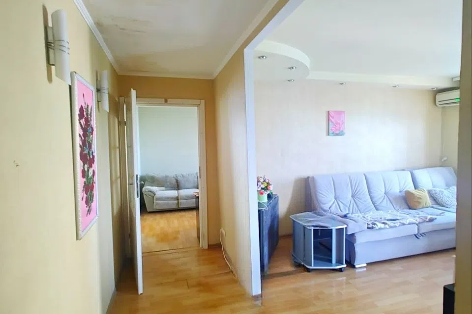 Продаётся 3-комнатная квартира, 61 м²