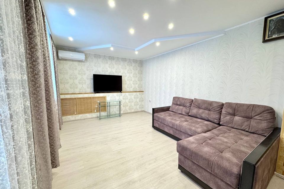 Продаётся 3-комнатная квартира, 62.2 м²