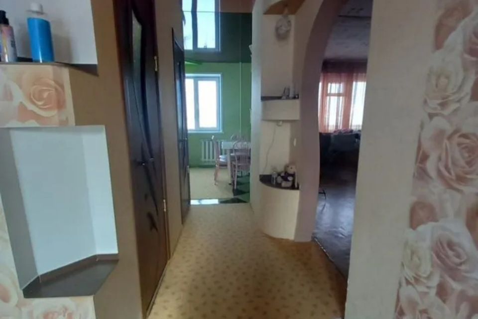 Продаётся 4-комнатная квартира, 77 м²