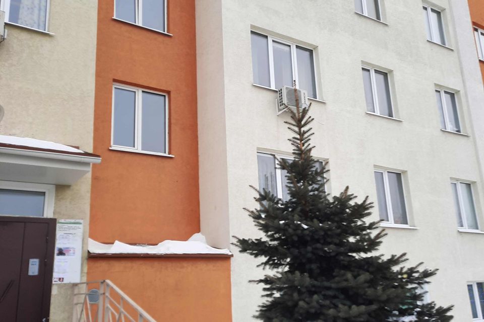 Продаётся 1-комнатная квартира, 43.4 м²