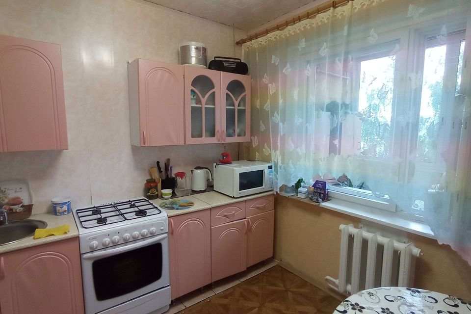 Продаётся 3-комнатная квартира, 64.7 м²