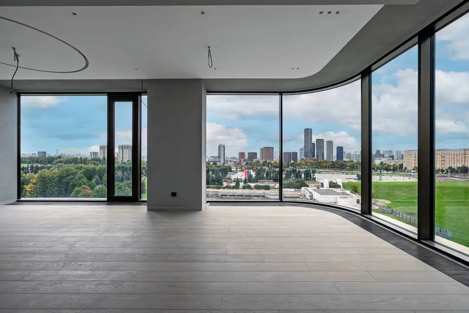 Продаётся 4-комнатная квартира, 150.5 м²