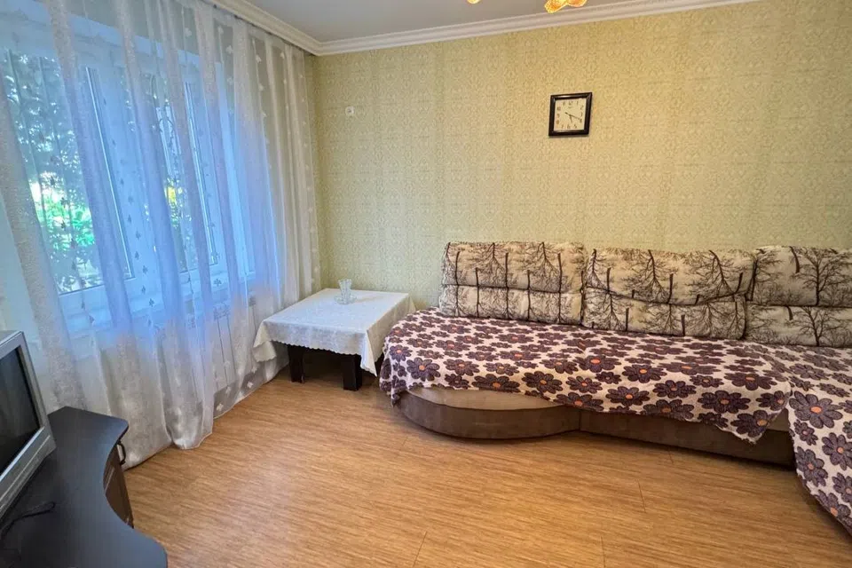 Продаётся 2-комнатная квартира, 65.1 м²
