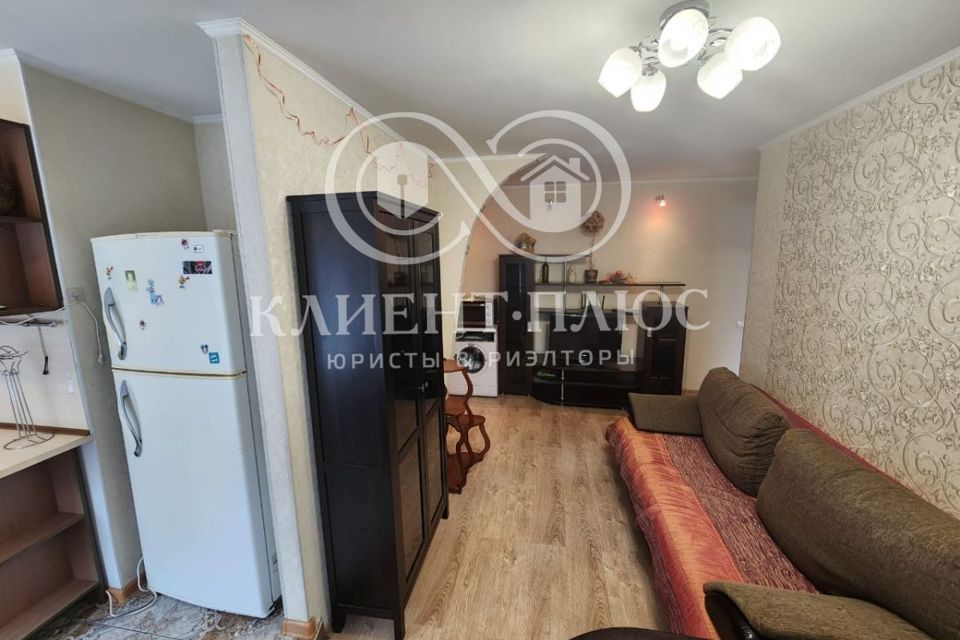 Продаётся 3-комнатная квартира, 56.3 м²