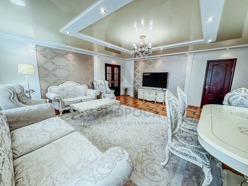 Продаётся 3-комнатная квартира, 98.4 м²
