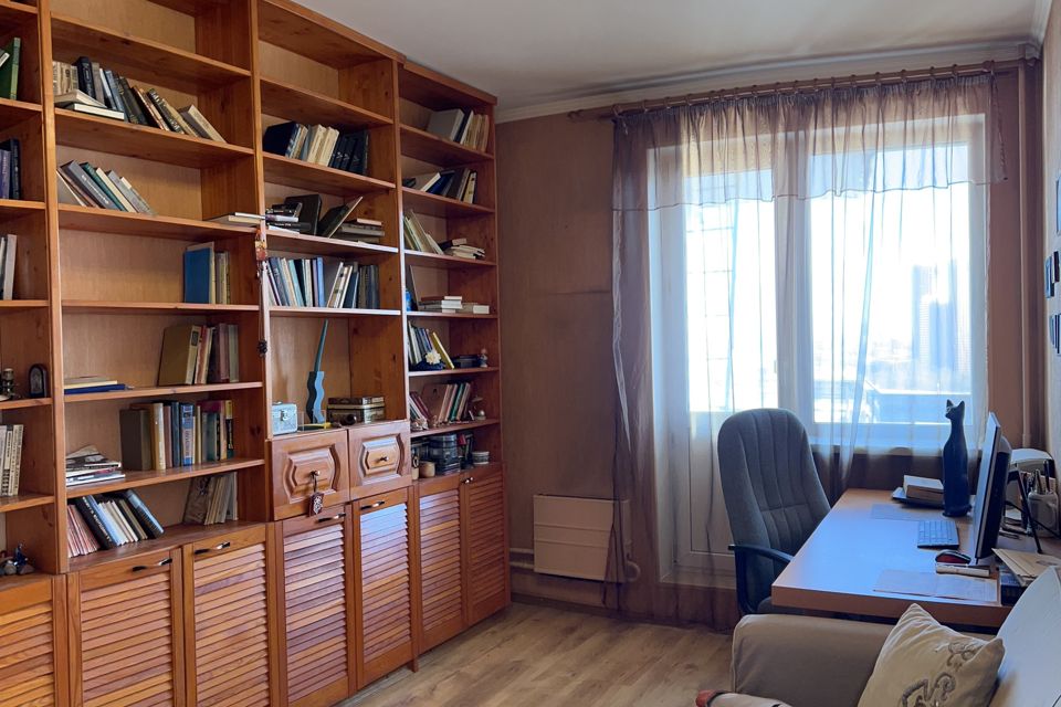 Продаётся 3-комнатная квартира, 72.8 м²