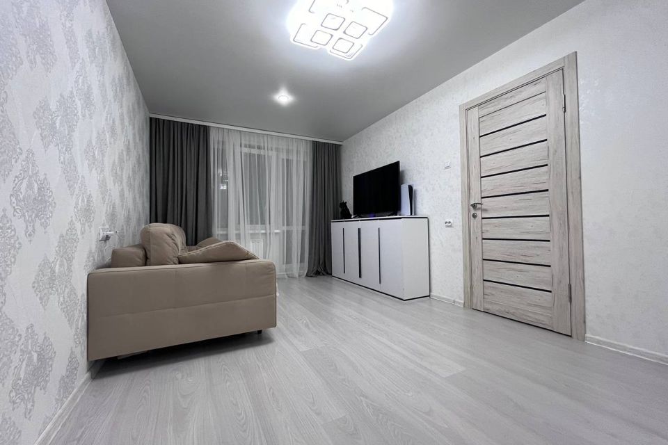 Продаётся 2-комнатная квартира, 43.3 м²