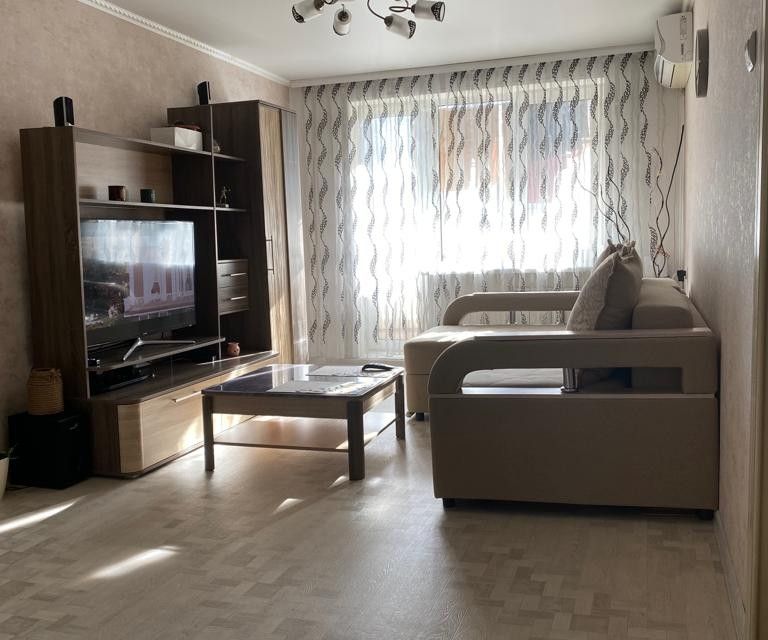 Продаётся 2-комнатная квартира, 47.2 м²
