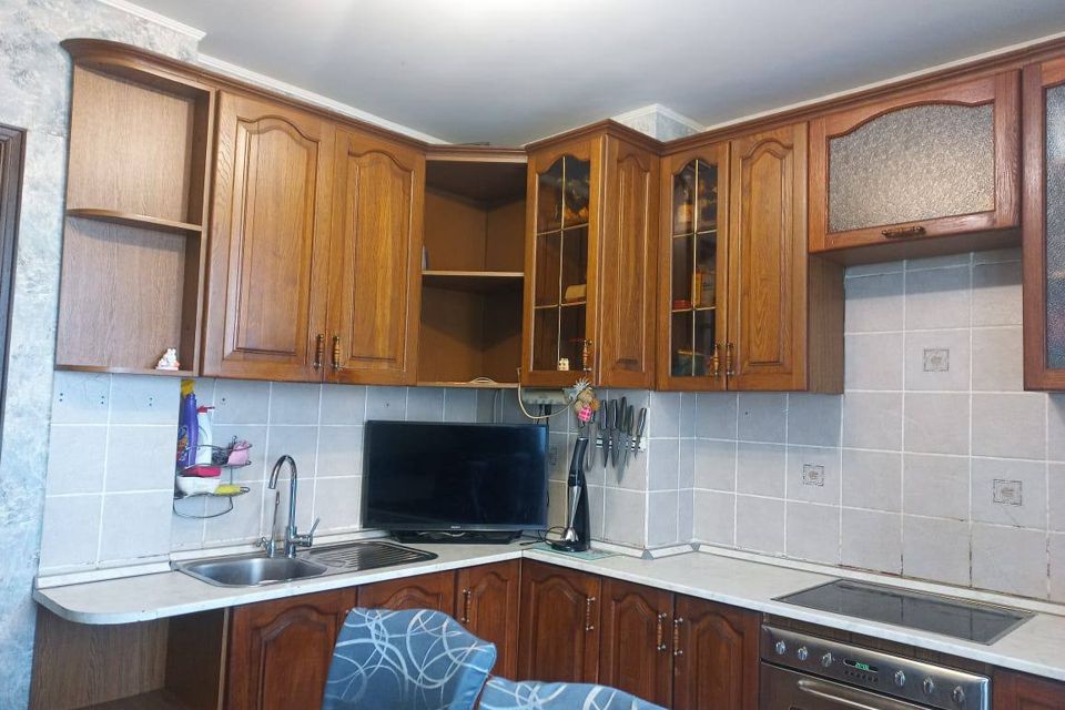 Продаётся 2-комнатная квартира, 60.6 м²