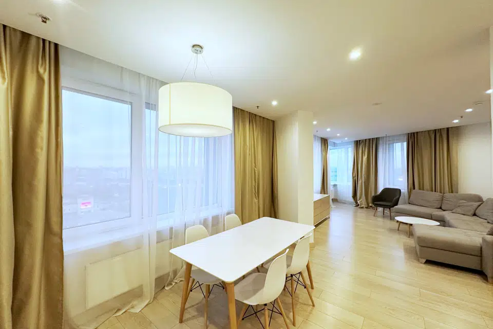 Продаётся 3-комнатная квартира, 90 м²