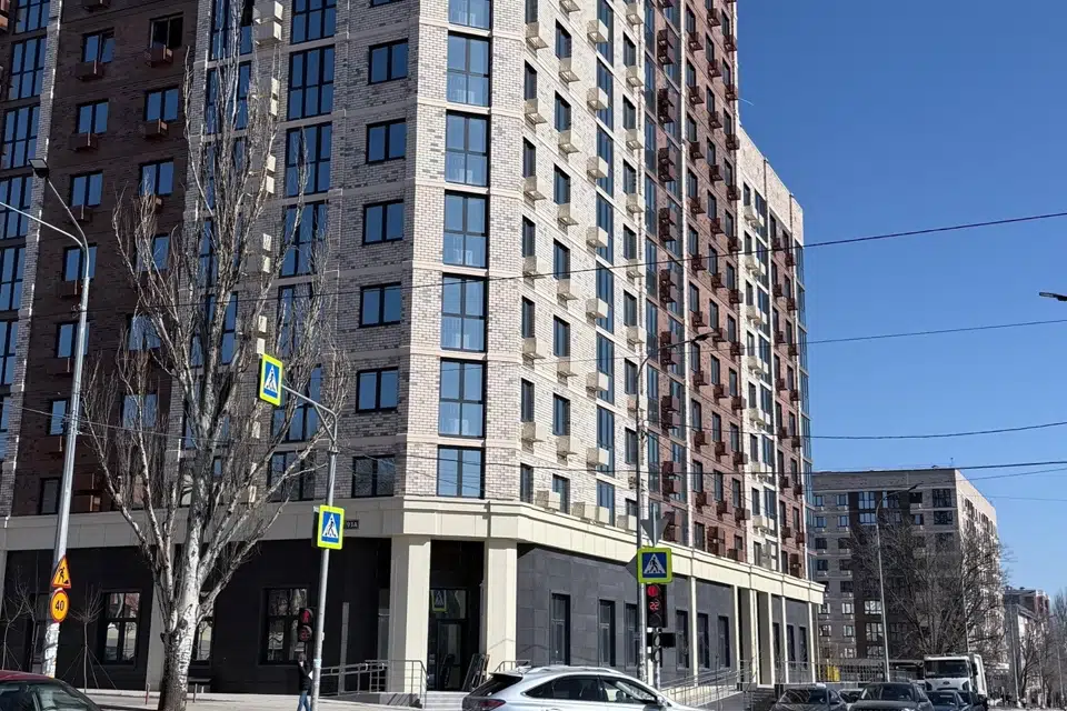 Продаётся 1-комнатная квартира, 39.9 м²