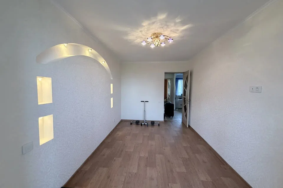 Продаётся 3-комнатная квартира, 61 м²