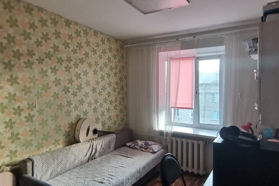 Продаётся 3-комнатная квартира, 60 м²