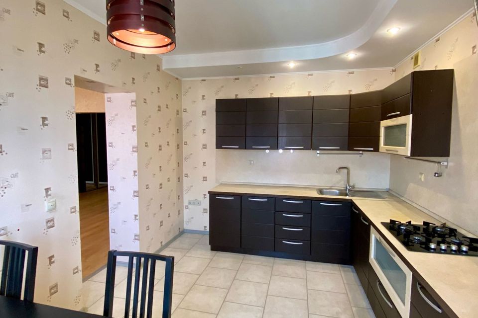Продаётся 3-комнатная квартира, 98.7 м²