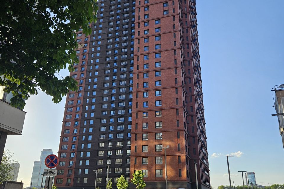 Продаётся 1-комнатная квартира, 41.4 м²