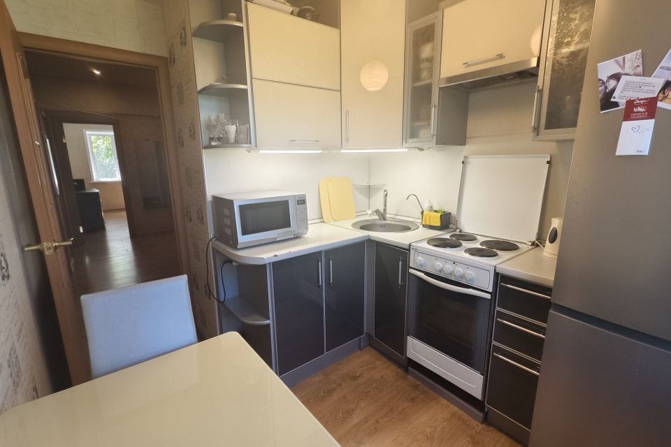 Продаётся 3-комнатная квартира, 58.8 м²