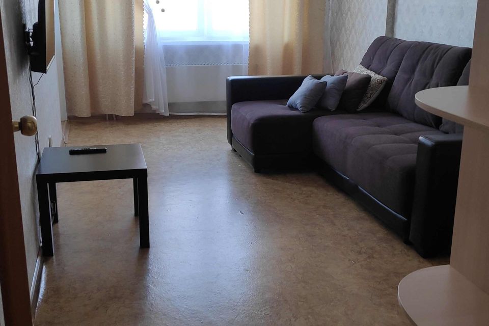 Сдаётся 1-комнатная квартира, 40 м²