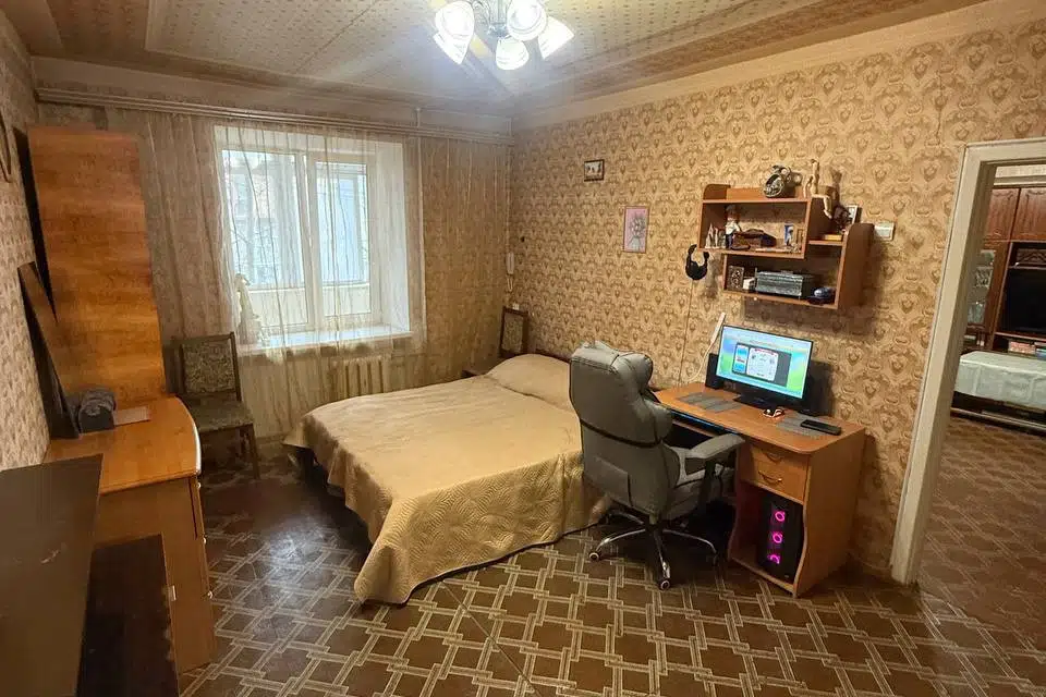 Продаётся 4-комнатная квартира, 93.2 м²