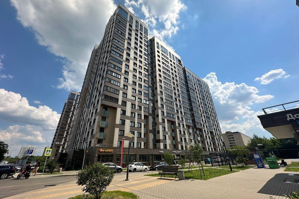 Продаётся 2-комнатная квартира, 56.2 м²