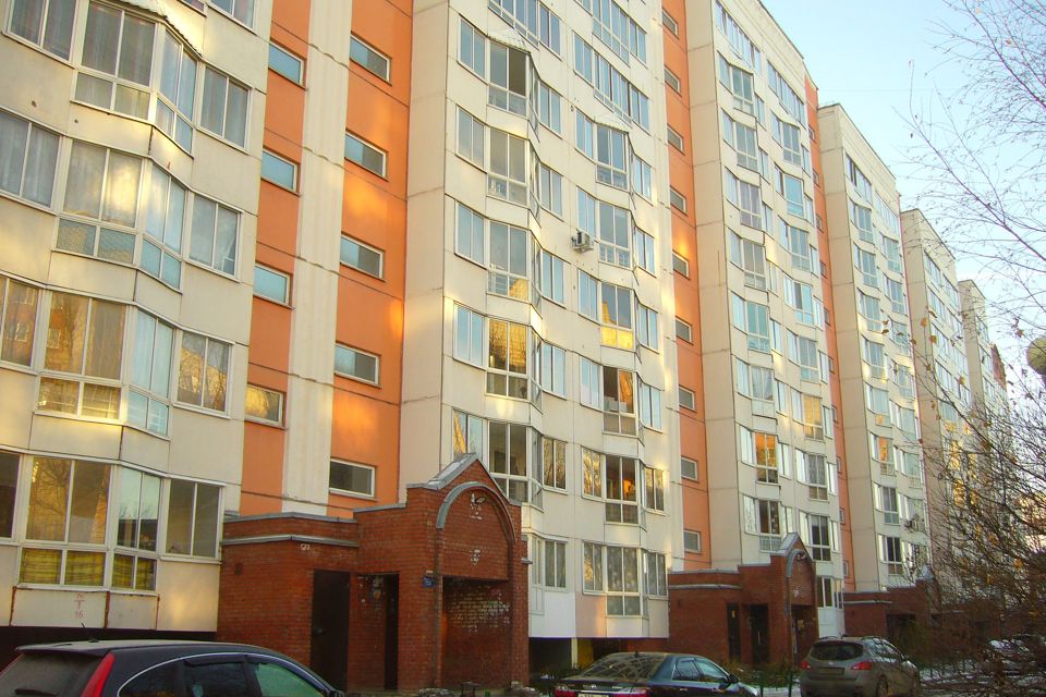 Продаётся 2-комнатная квартира, 56.7 м²