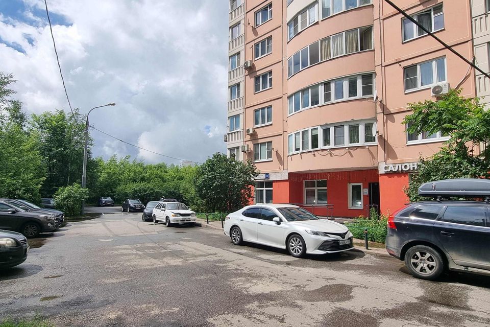 Продаётся 4-комнатная квартира, 129.9 м²