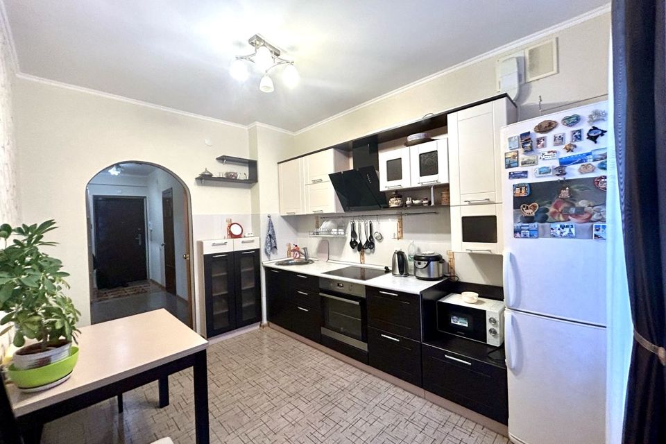 Продаётся 1-комнатная квартира, 40.8 м²