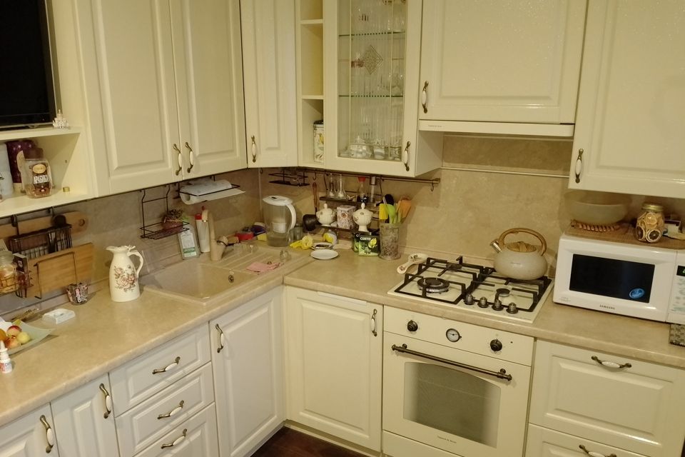 Продаётся 3-комнатная квартира, 65.3 м²
