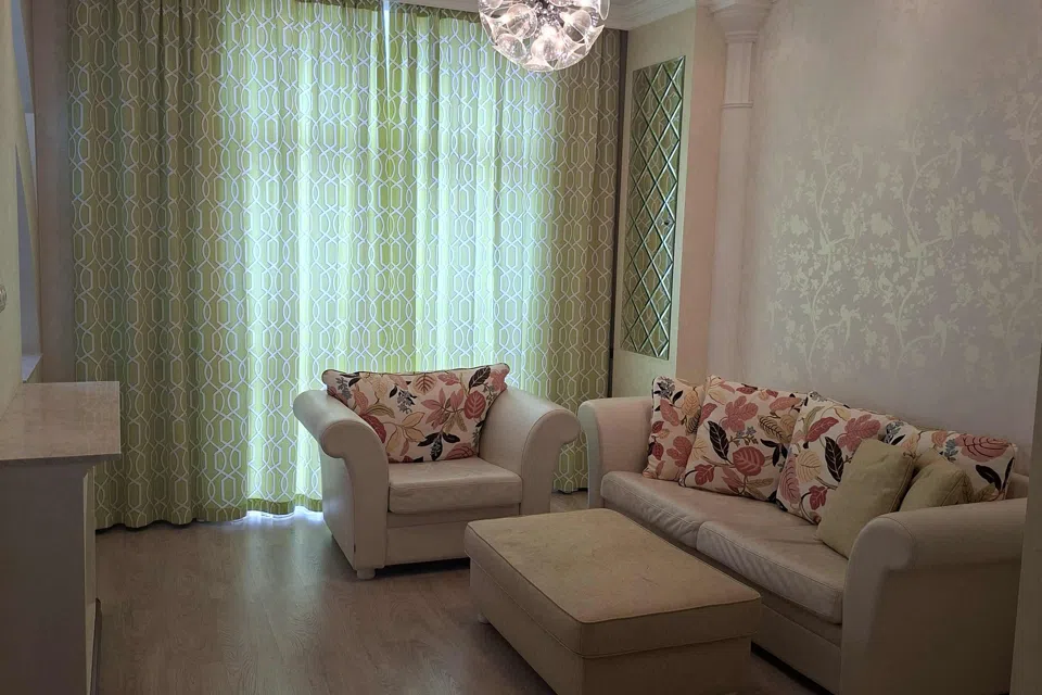 Продаётся 3-комнатная квартира, 100 м²