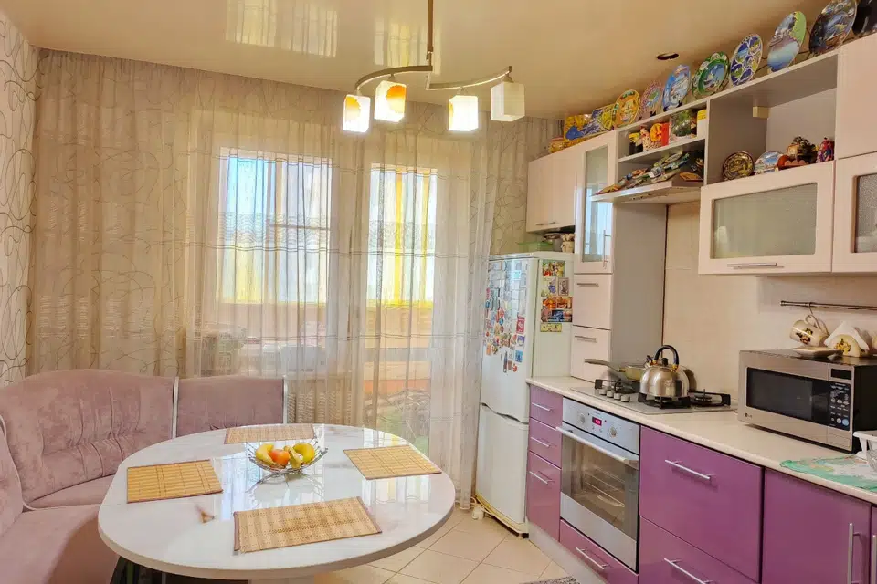Продаётся 2-комнатная квартира, 56 м²