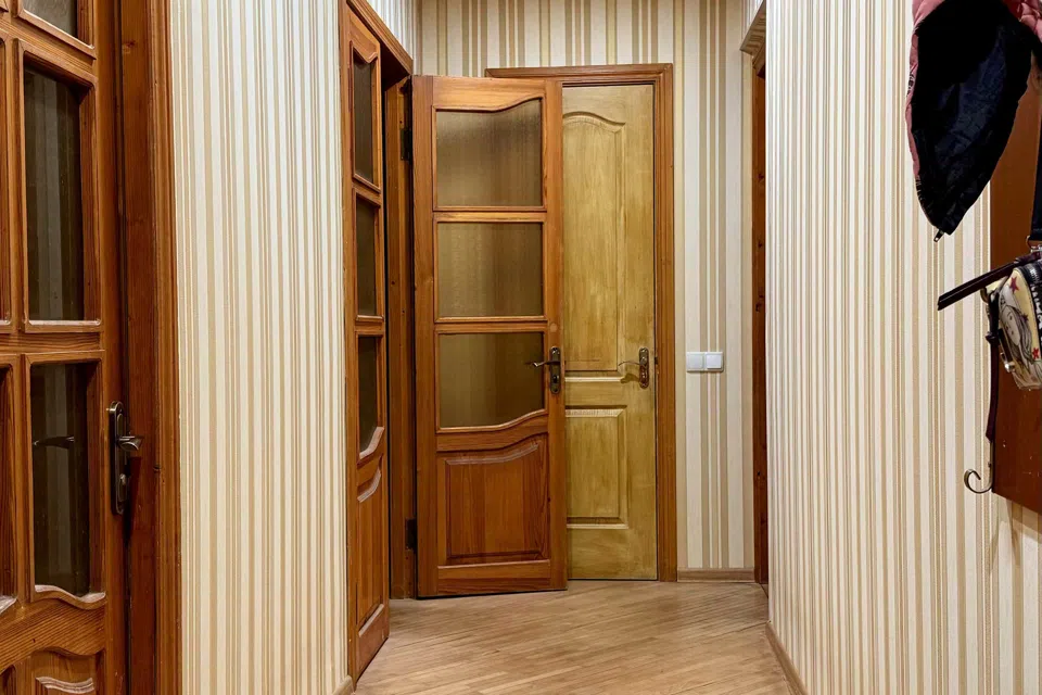 Продаётся 3-комнатная квартира, 62.4 м²