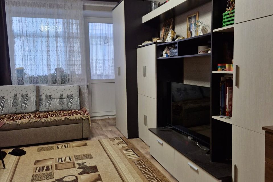 Продаётся 3-комнатная квартира, 60.7 м²
