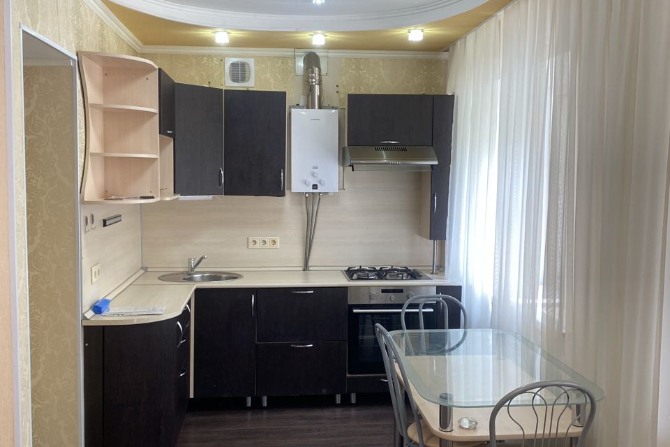 Продаётся 2-комнатная квартира, 43.8 м²