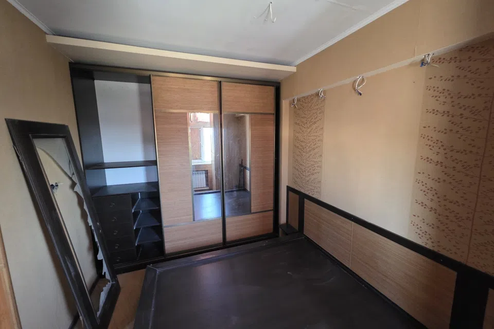 Продаётся 3-комнатная квартира, 61.8 м²