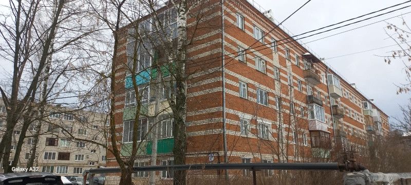 Продаётся 3-комнатная квартира, 50.1 м²