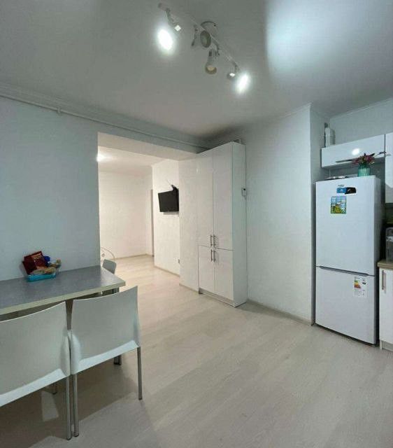 Продаётся 2-комнатная квартира, 68.4 м²