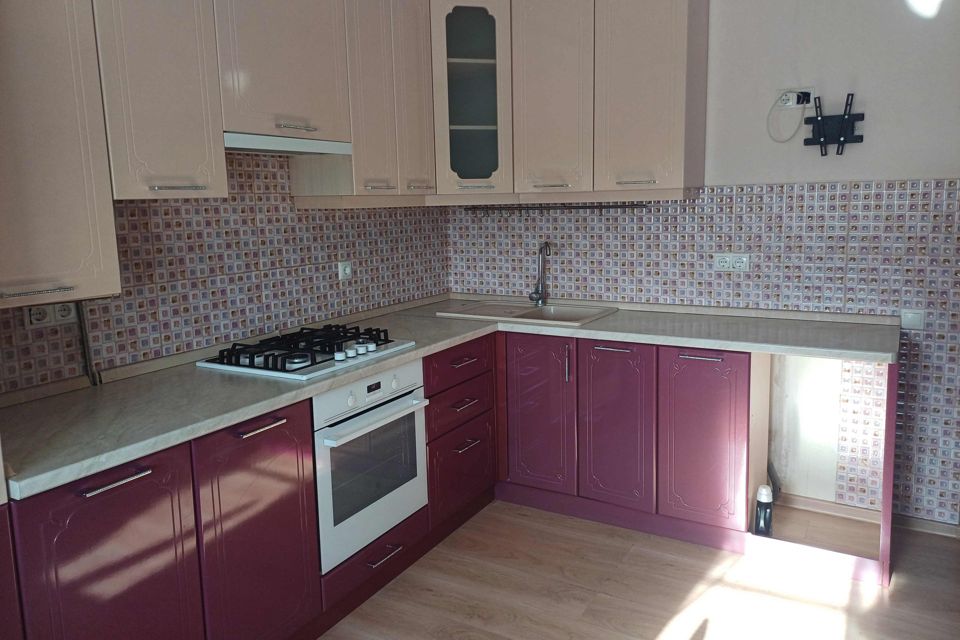 Продаётся 2-комнатная квартира, 53 м²