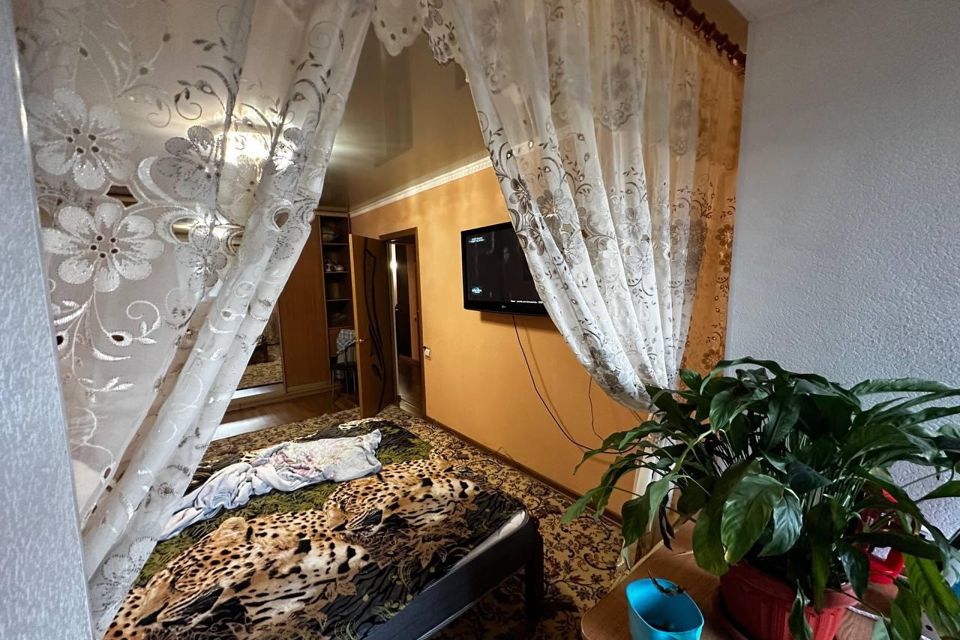Продаётся 3-комнатная квартира, 72 м²