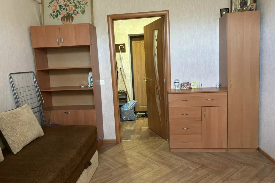 Продаётся 3-комнатная квартира, 56 м²