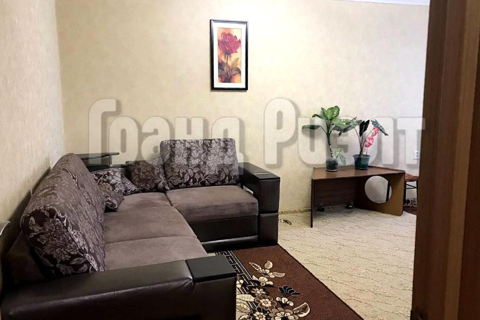 Продаётся 2-комнатная квартира, 62.2 м²