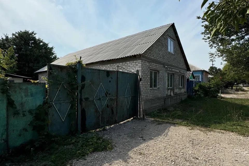 Продаётся 2-этажный дом, 120 м²