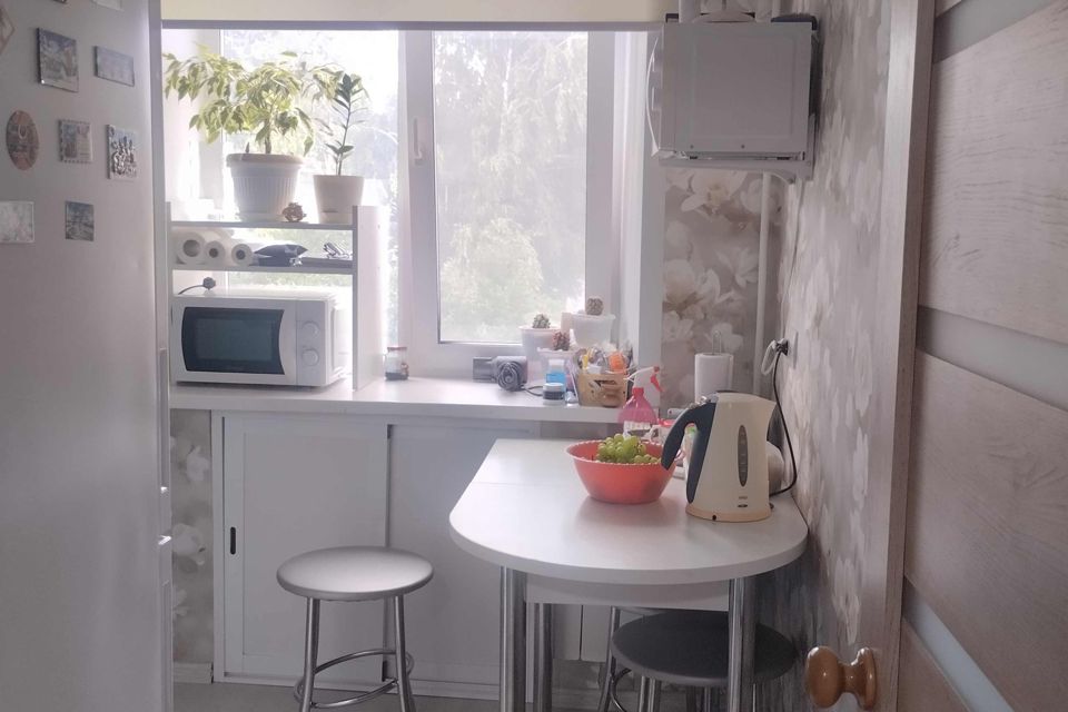 Продаётся 3-комнатная квартира, 51.4 м²