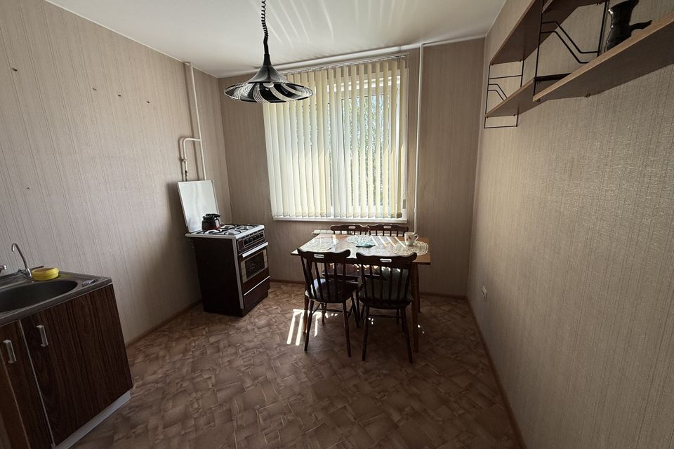 Продаётся 2-комнатная квартира, 55.6 м²