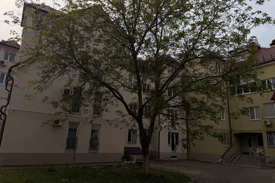 Продаётся 2-комнатная квартира, 55.7 м²