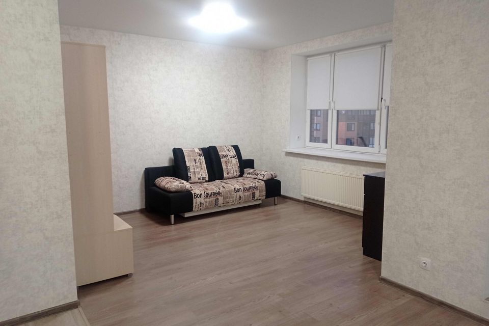 Сдаётся 1-комнатная квартира, 35 м²