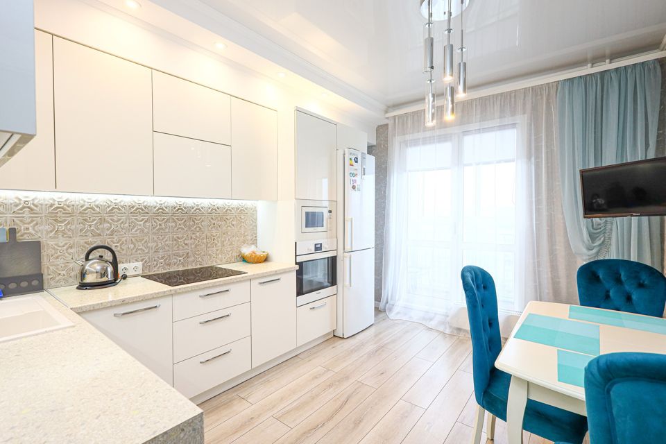 Продаётся 2-комнатная квартира, 63.4 м²