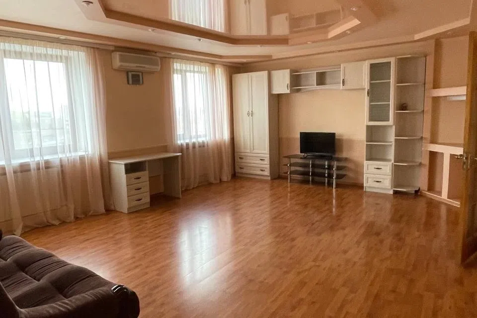 Продаётся 3-комнатная квартира, 85 м²