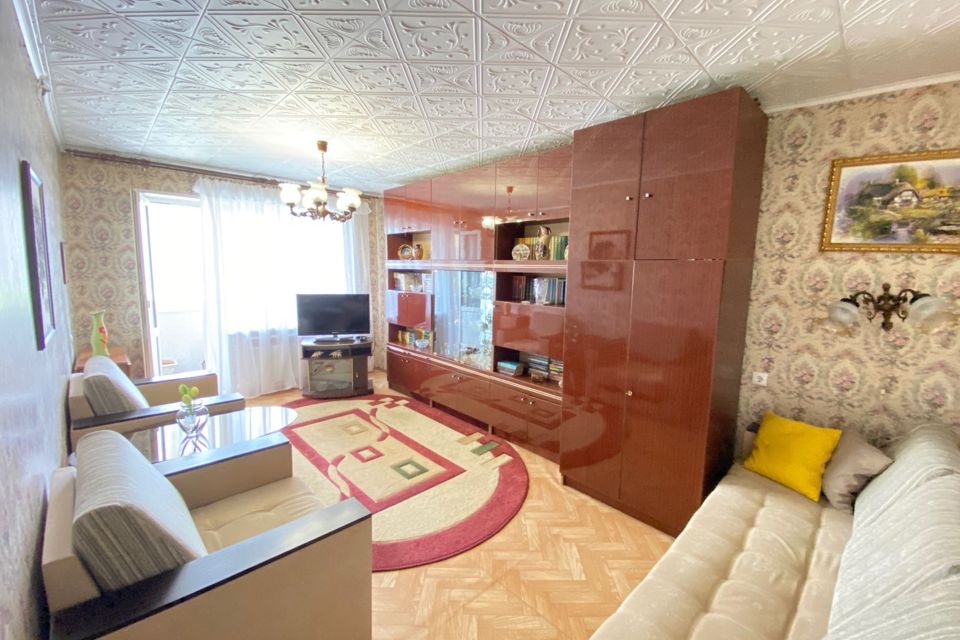 Продаётся 3-комнатная квартира, 61.1 м²