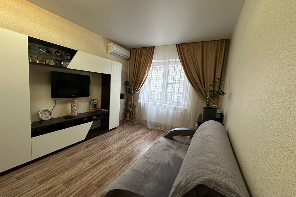 Продаётся 1-комнатная квартира, 39 м²
