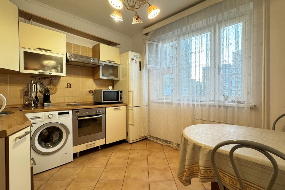 Продаётся 3-комнатная квартира, 76 м²